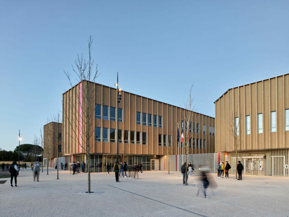 Lycée Martin Malvy - Cazères - Bardage BIME® Douglas - Woodenha Industries